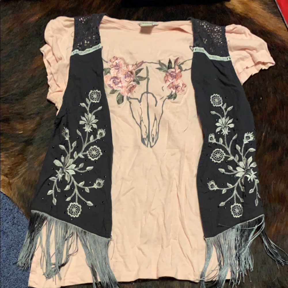 Ariat Tee and Rock and Roll Vest